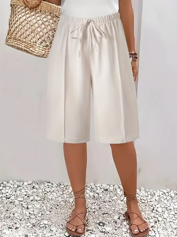 Zuzia | Eleganckie szorty damskie o wygodnym kroju