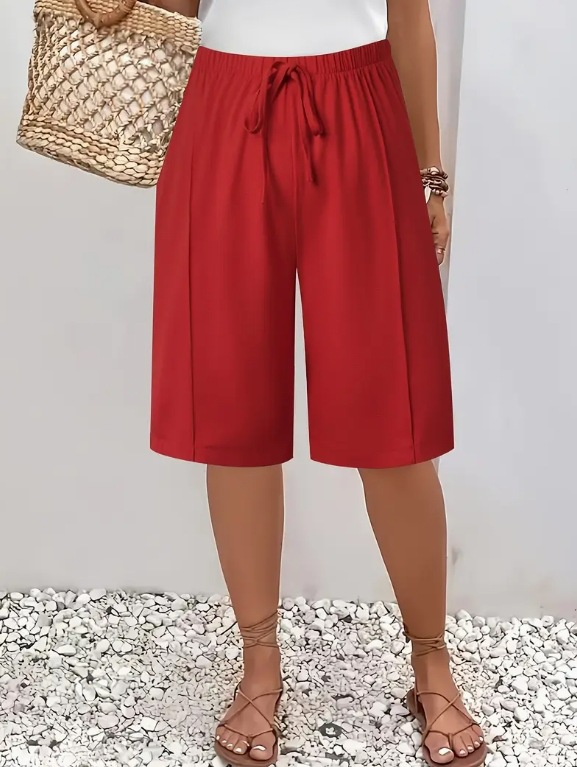 Zuzia - eleganckie szorty damskie, kolor Czerwony